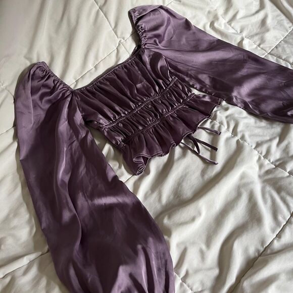 Y2K Purple Mixed Threads Los Angeles Satin Long Sleeves Tie Front Crop Top - Picture 2 of 8